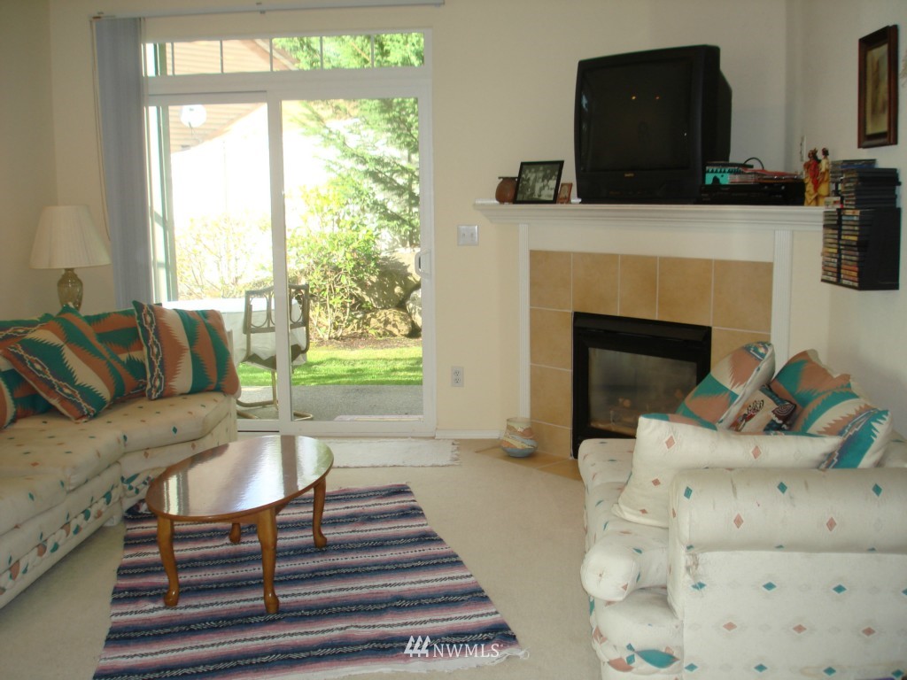 1500 South 18th Street, Unit R 101 Renton, WA 98055 - Photo 3 of 15 Gallery Image 3