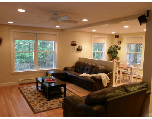 21 Patricia Road Westminster, MA 01473 - Photo 4 of 24