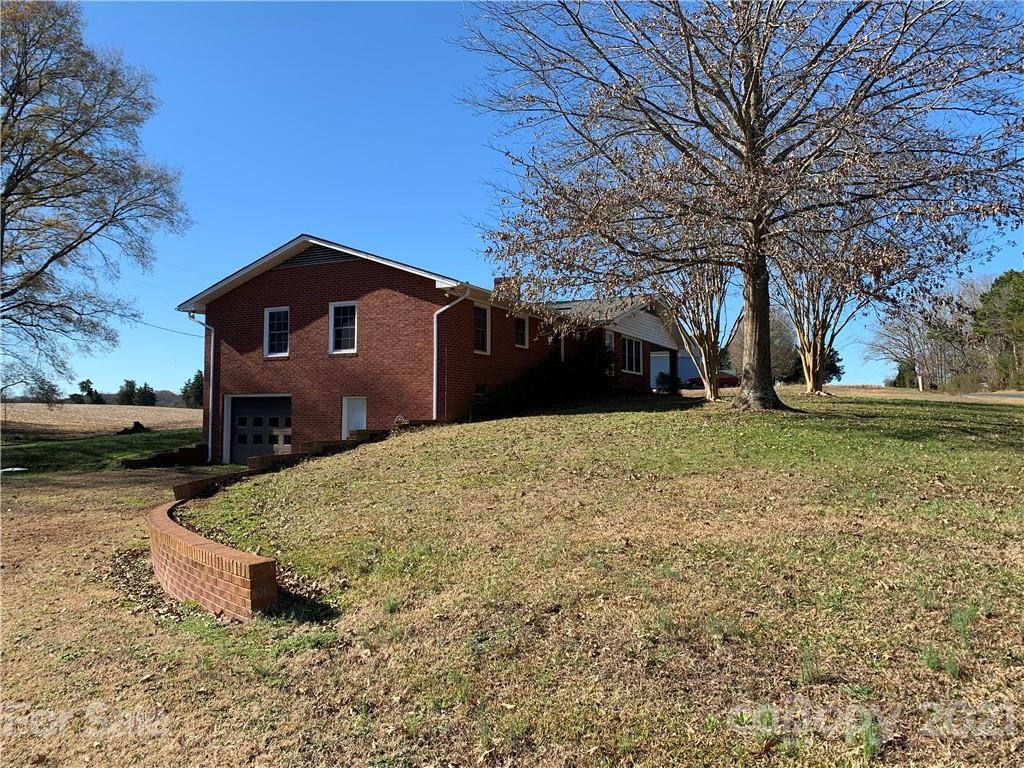24786 Barbees Grove Road Oakboro, NC 28129 - Photo 3 of 30 Gallery Image 3