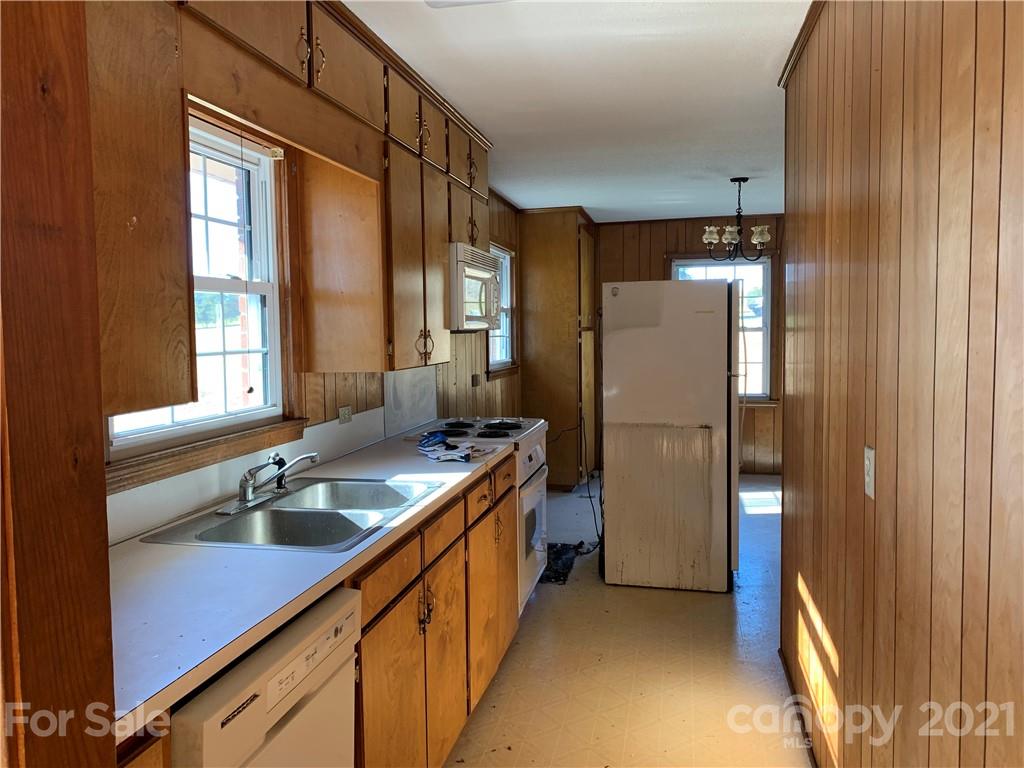 24786 Barbees Grove Road Oakboro, NC 28129 - Photo 8 of 30 Gallery Image 8