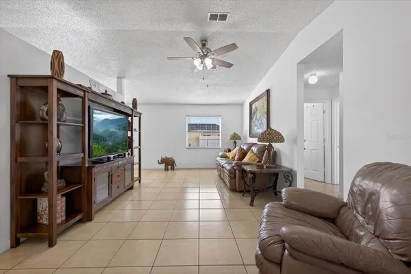 $320,000 | 5501 Mariner Boulevard, Spring Hill, FL 34609