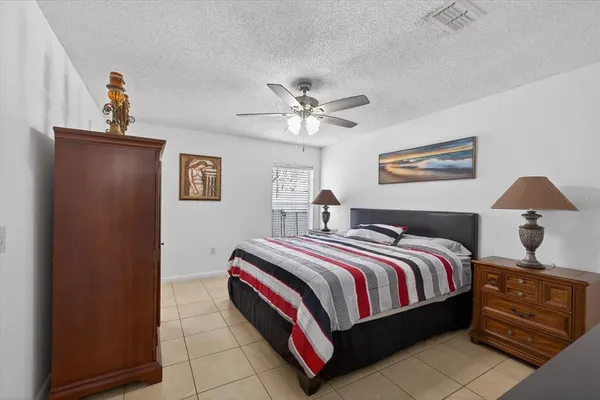 $320,000 | 5501 Mariner Boulevard, Spring Hill, FL 34609