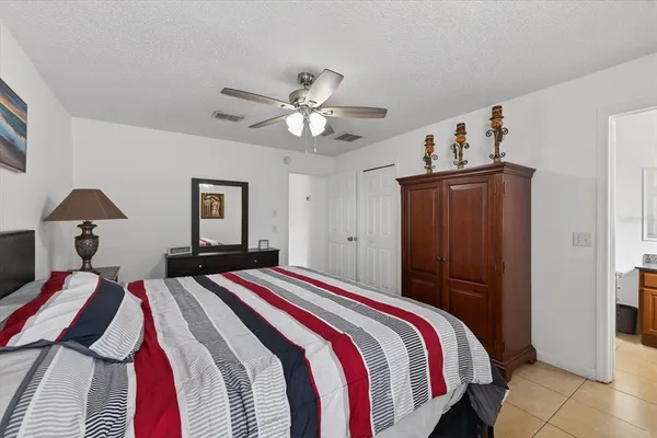 $320,000 | 5501 Mariner Boulevard, Spring Hill, FL 34609