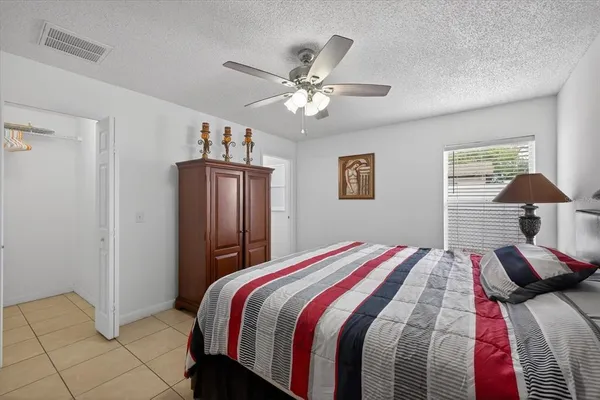 $320,000 | 5501 Mariner Boulevard, Spring Hill, FL 34609