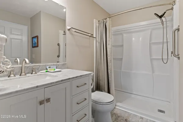 $2,400 | 3350 Club Villas Drive, Unit 305, Southport, NC 28461