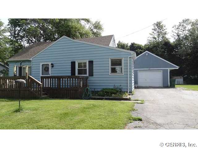 19 Ridgefield Drive Riga, NY 14428 - Photo 1 of 1 Exterior Front