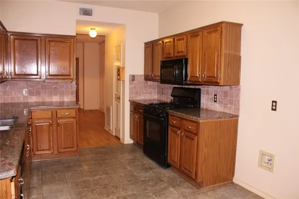 $2,150 | 2141 Surrender Avenue, Austin, TX 78728