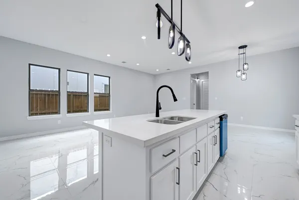 $2,500 | 90 Burress Street, Unit B, Houston, TX 77022