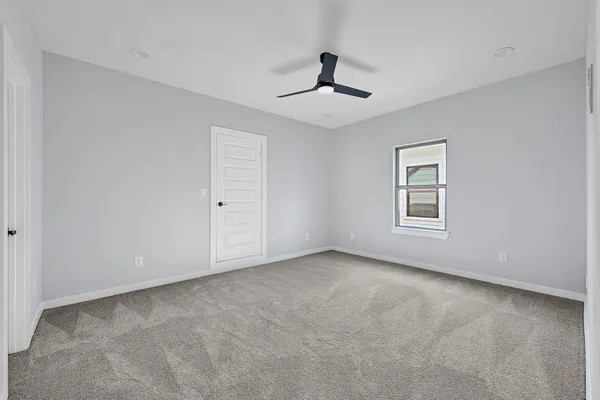 $2,500 | 90 Burress Street, Unit B, Houston, TX 77022