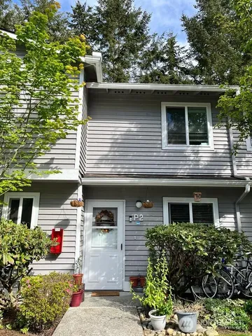 $2,399 | 1526 192nd Street Southeast, Unit P2, Bothell, WA 98012