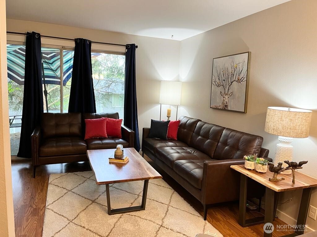 1526 192nd Street Southeast, Unit P2 Bothell, WA 98012 - Photo 4 of 20