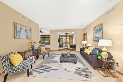 $432,500 | 2325 Caribou Lane, Grafton, WI 53024