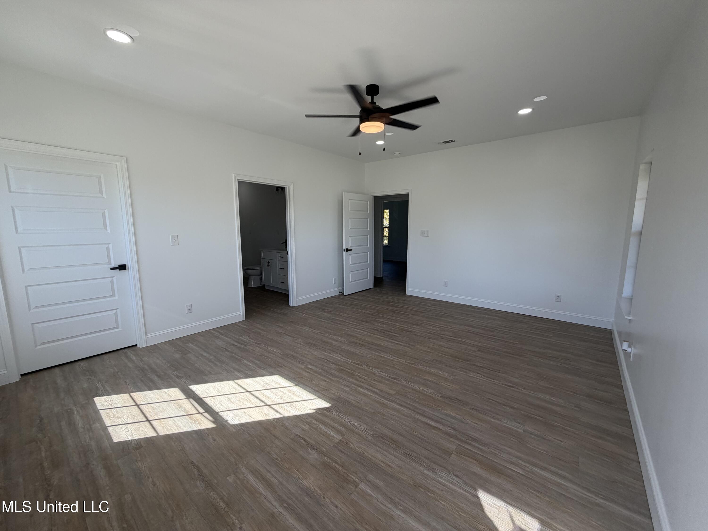 800 12th Street Pascagoula, MS 39567 - Photo 24 of 32 IMG_4164