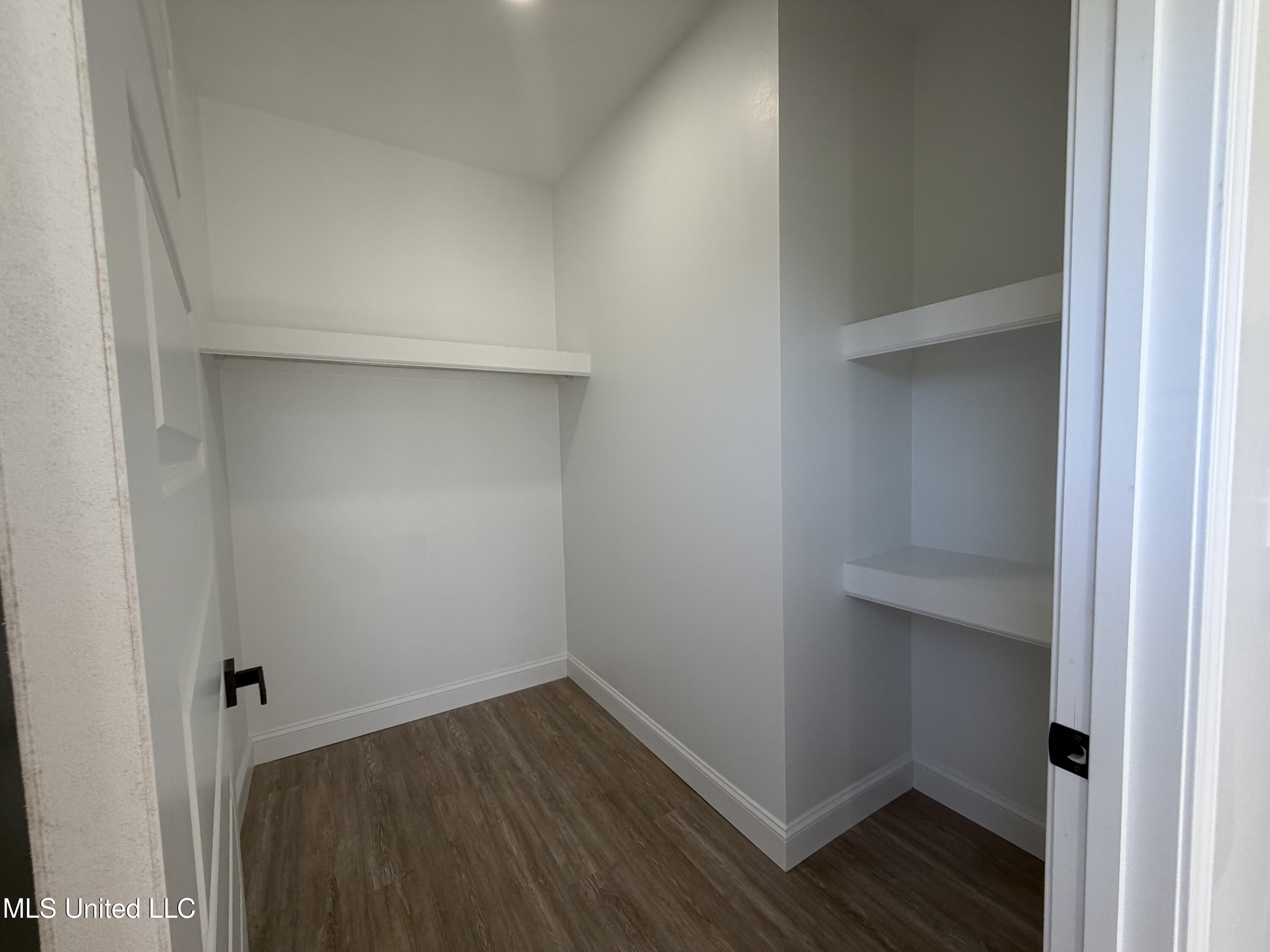 800 12th Street Pascagoula, MS 39567 - Photo 29 of 32 IMG_4188