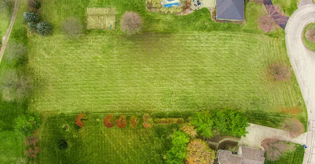 $105,000 | 801 Carolyn Court, Elburn, IL 60119