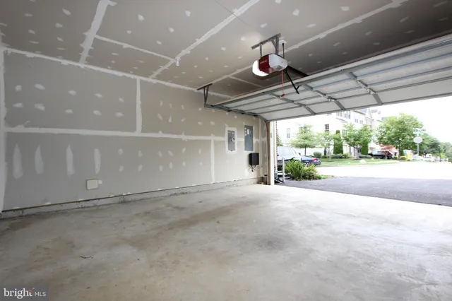 $3,350 | 325 Hersden Lane, Arnold, MD 21012