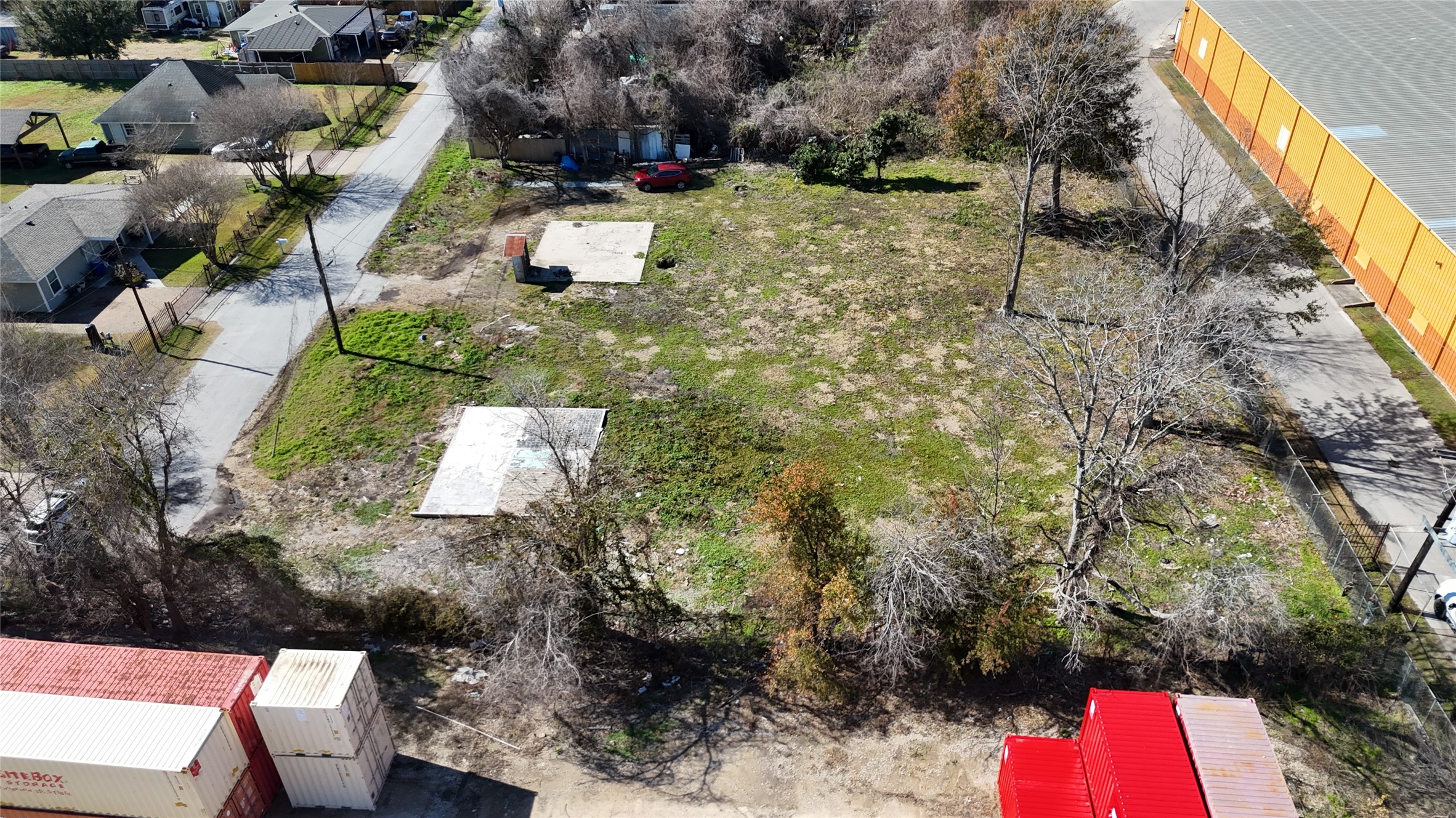 8402 Bondale Street Houston, TX 77040 - Photo 5 of 11 a view of yard