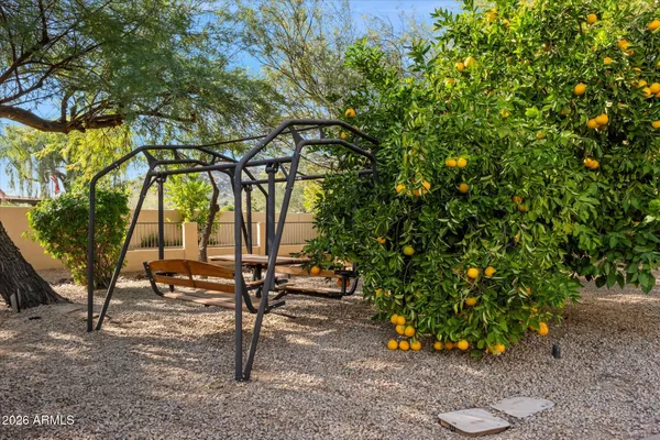 $5,750,000 | 7008 North 68th Place, Paradise Valley, AZ 85253