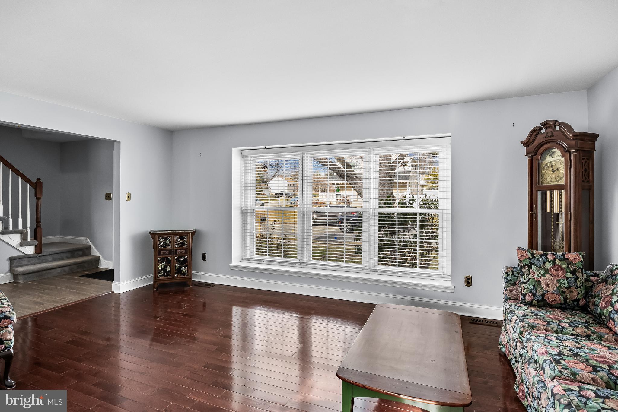 207 Farmington Road Delran, NJ 08075 - Photo 8 of 30 a living room with furniture and a large window