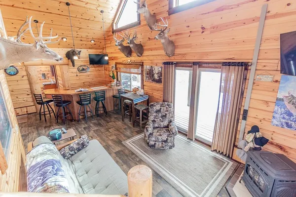 $699,900 | E5097 State Road 54, Weyauwega, WI 54983