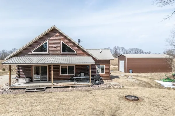 $699,900 | E5097 State Road 54, Weyauwega, WI 54983