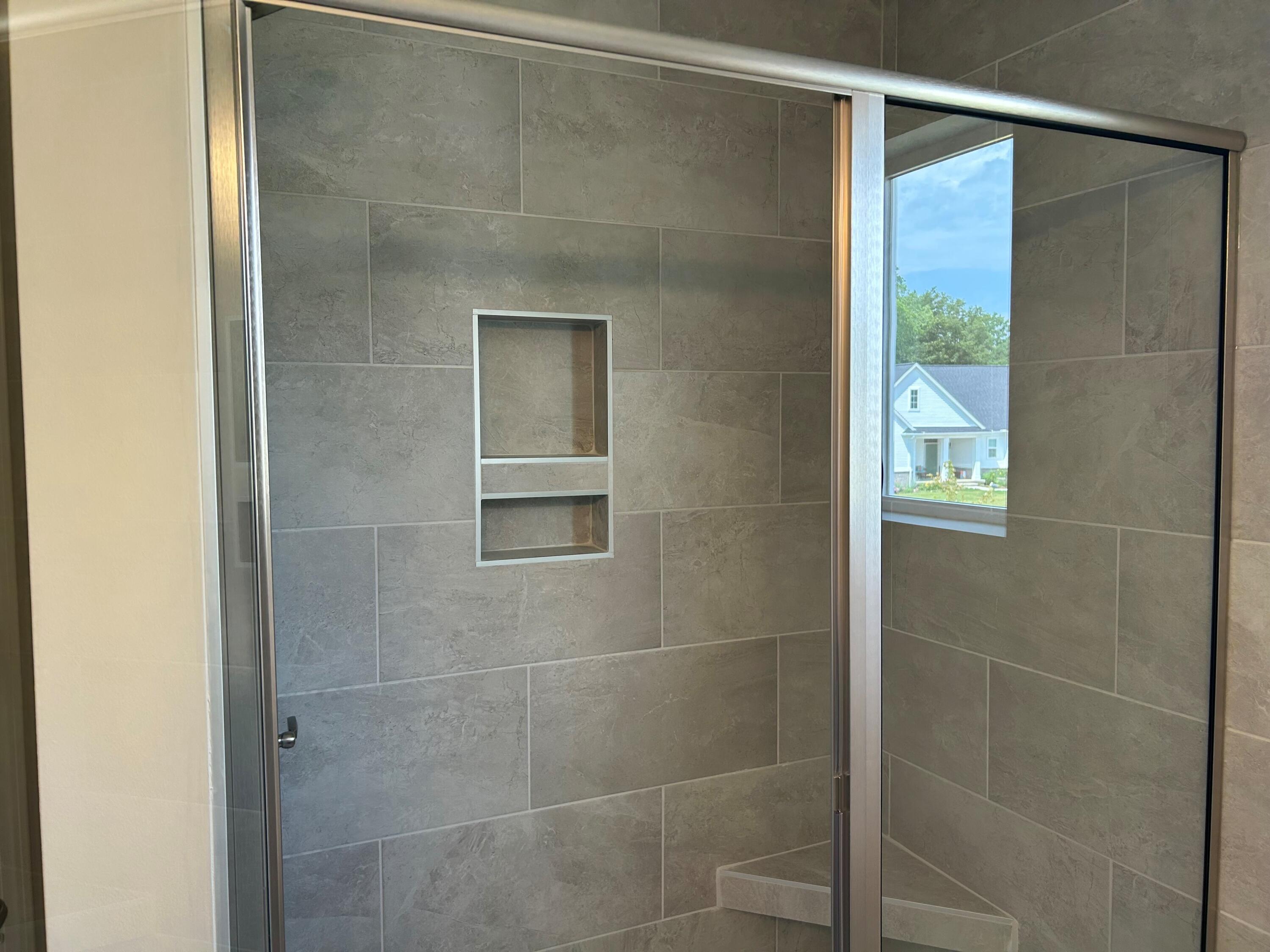 2924 Sheridan Circle, Unit 57 Jackson, MI 49201 - Photo 16 of 27 primary shower