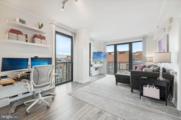 $3,300 | 631 D Street Northwest, Unit 1235, Washington, DC 20004