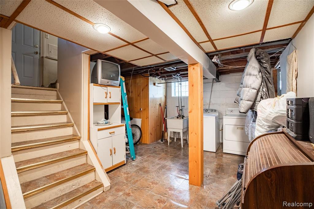 4230 Harvard Road Detroit, MI 48224 - Photo 12 of 14