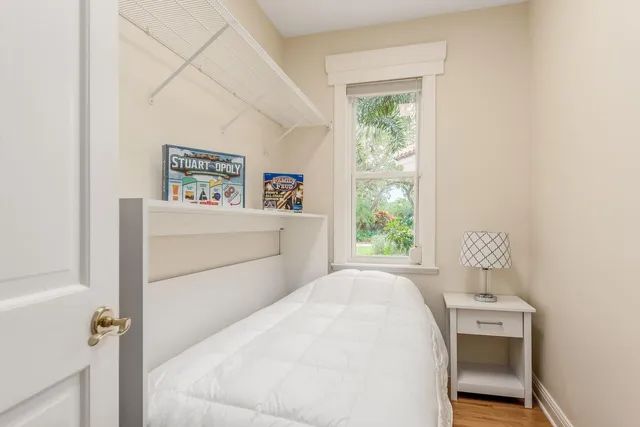 $22,500 | 901 Southeast Riverside Drive, Stuart, FL 34994