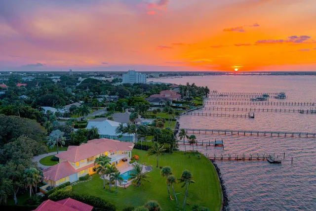 $22,500 | 901 Southeast Riverside Drive, Stuart, FL 34994