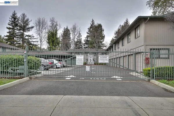 $3,750 | 4071 Murray Common, Fremont, CA 94538