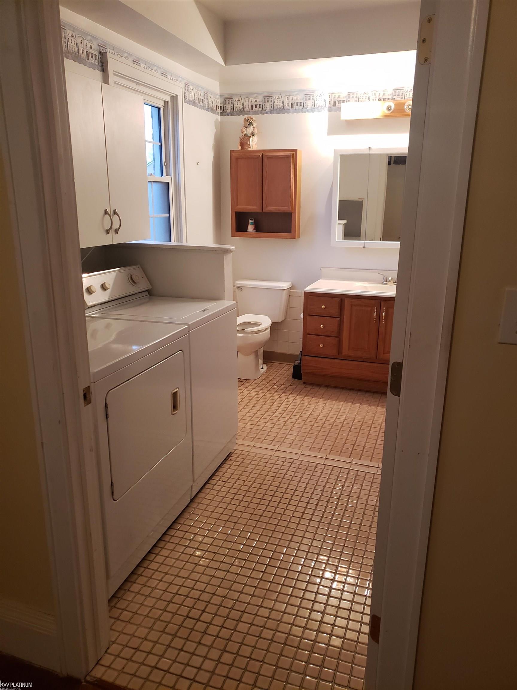 33151 Klein Road Fraser, MI 48026 - Photo 25 of 25 50131442-3573ac65-f444-44ff-a742-c792d60e9b5c.JPG