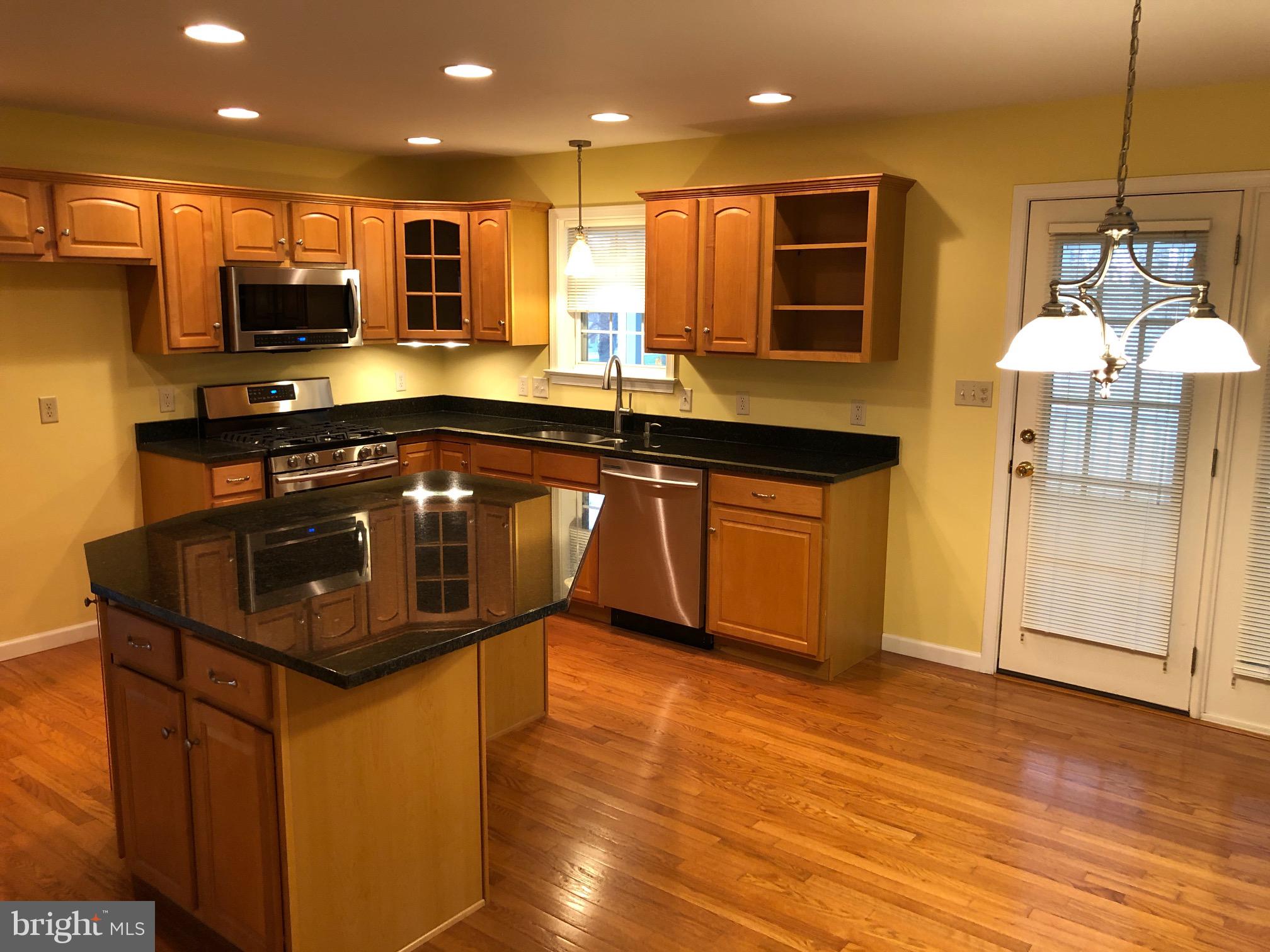 814 Sylvan Road Lancaster, PA 17601 - Photo 11 of 34 Gallery Image 11
