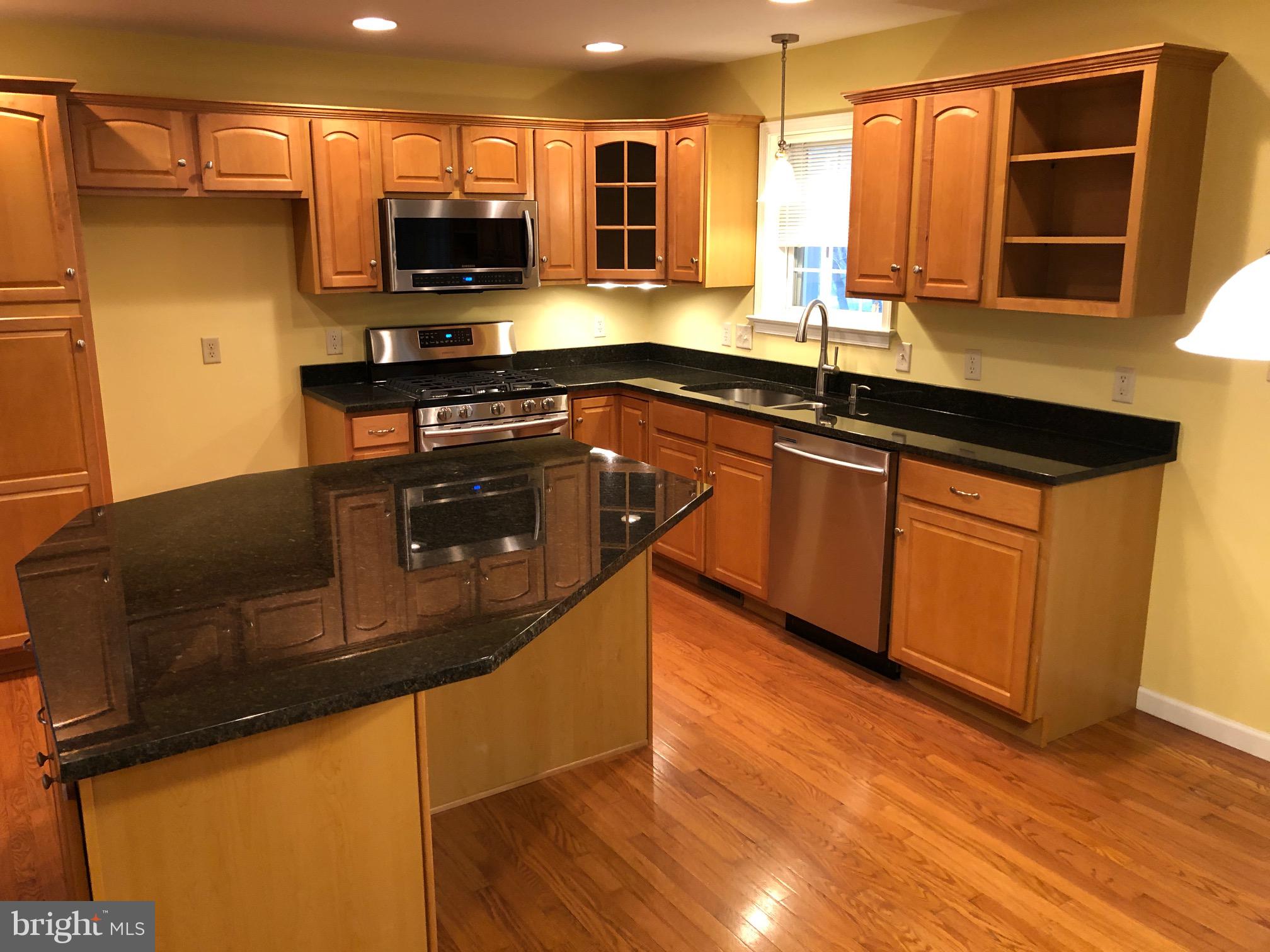 814 Sylvan Road Lancaster, PA 17601 - Photo 12 of 34 Gallery Image 12
