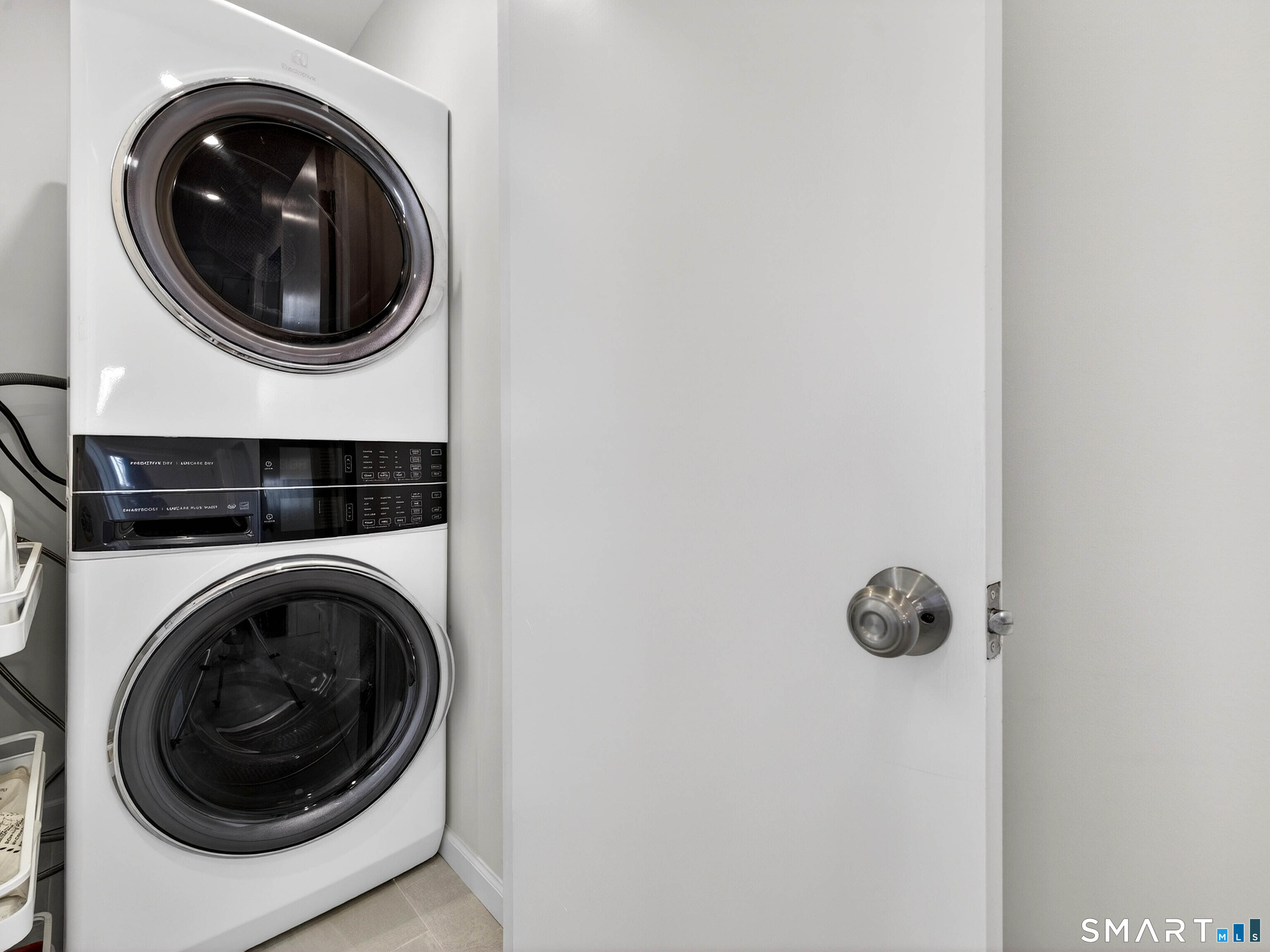 24 Grove Avenue Wolcott, CT 06716 - Photo 27 of 38