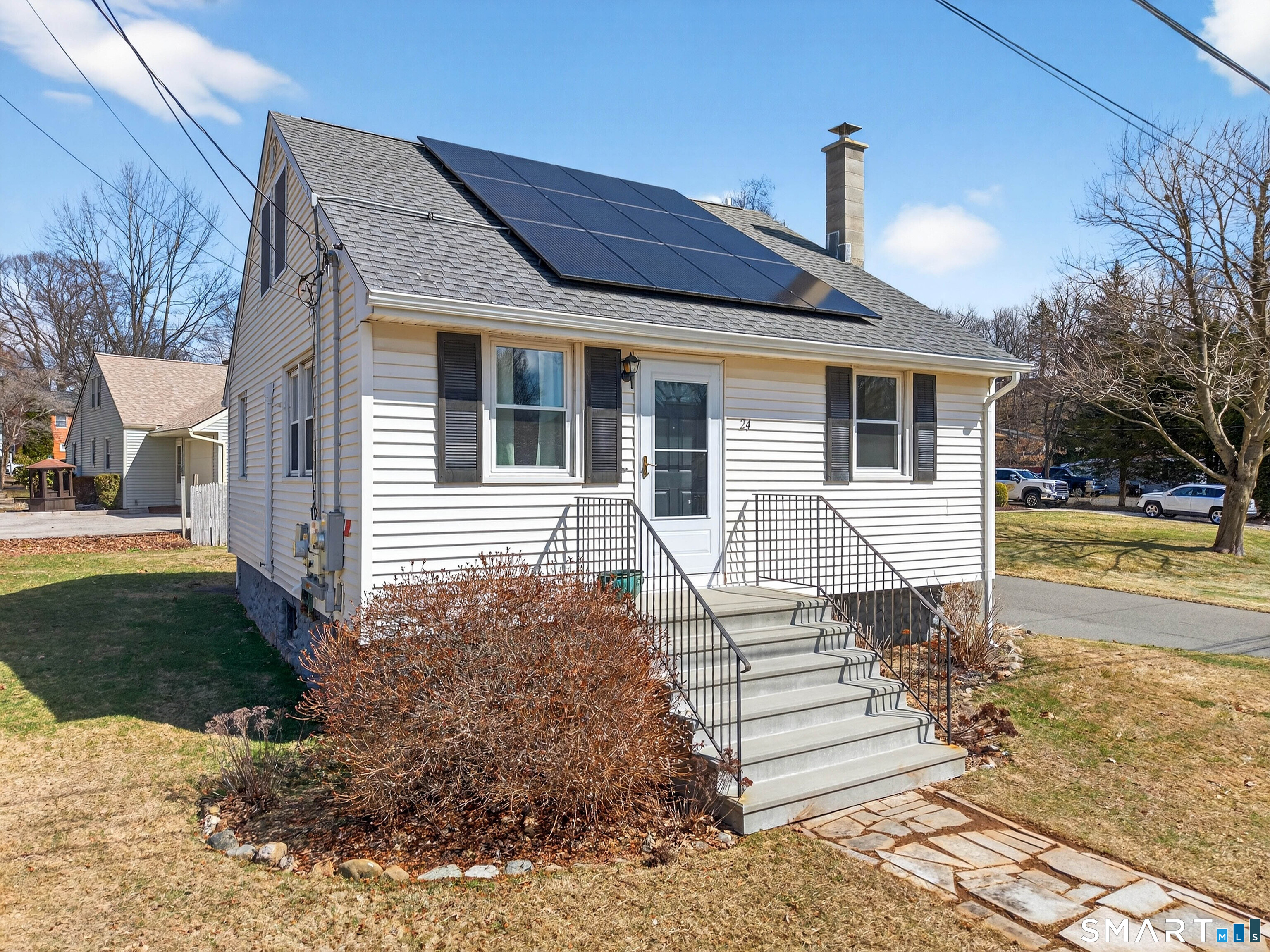 24 Grove Avenue Wolcott, CT 06716 - Photo 4 of 38