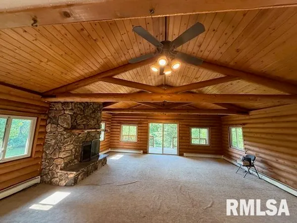 $355,999 | 1 Marty Lane, Macomb, IL 61455