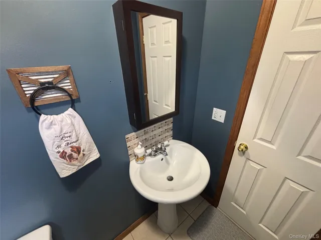 $429,000 | 595 Hurd And Parks Road, Swan Lake, NY 12783