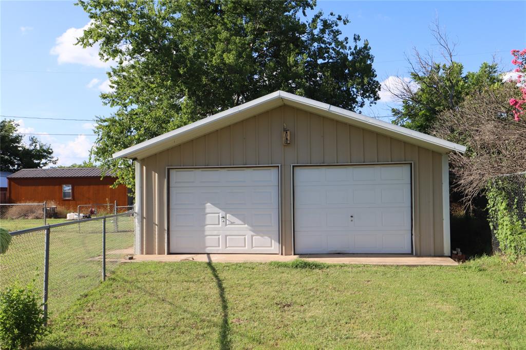1223 Meadowbrook Street Ranger, TX 76470 - Photo 3 of 19