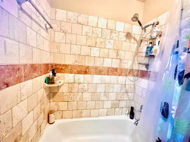 $1,500 | 3902 Peterson Avenue, Unit 205, Austin, TX 78756