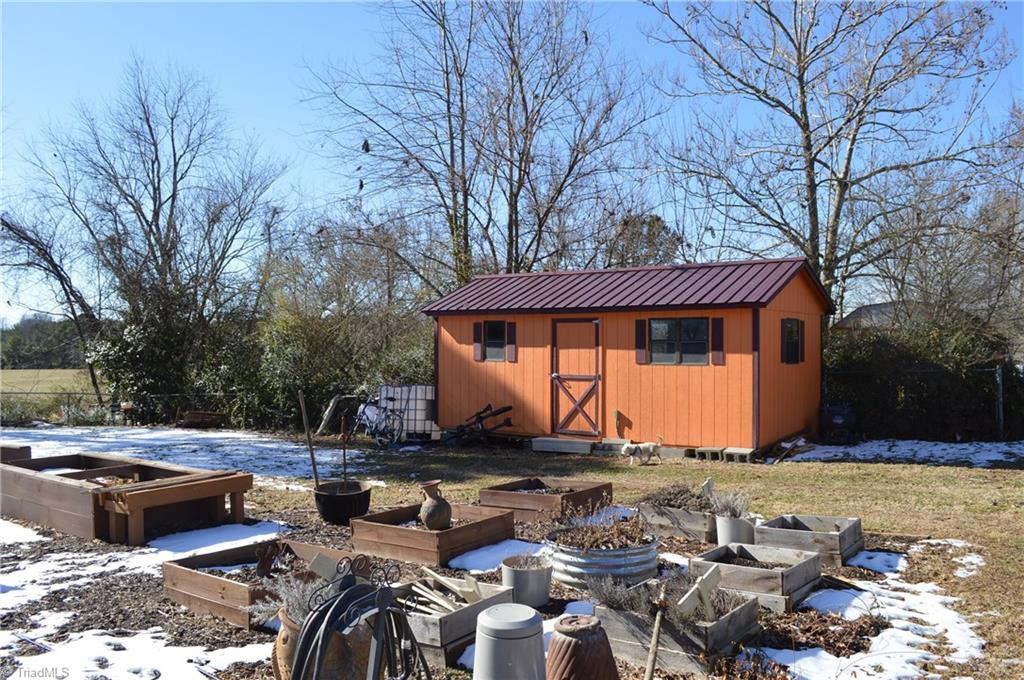 267 Bluemont Road Mount Airy, NC 27030 - Photo 23 of 29 Gallery Image 23