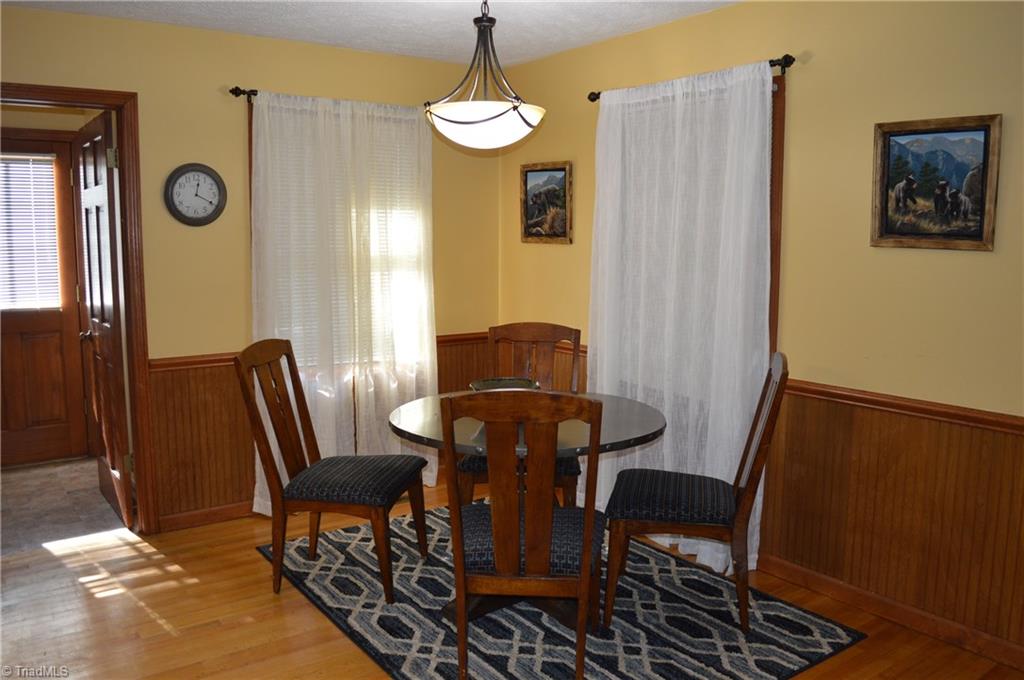 267 Bluemont Road Mount Airy, NC 27030 - Photo 5 of 29 Gallery Image 5