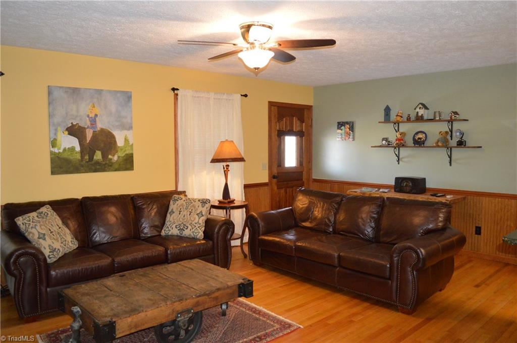 267 Bluemont Road Mount Airy, NC 27030 - Photo 6 of 29 Gallery Image 6