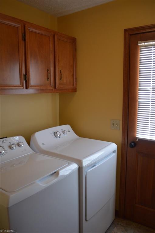 267 Bluemont Road Mount Airy, NC 27030 - Photo 10 of 29 Gallery Image 10