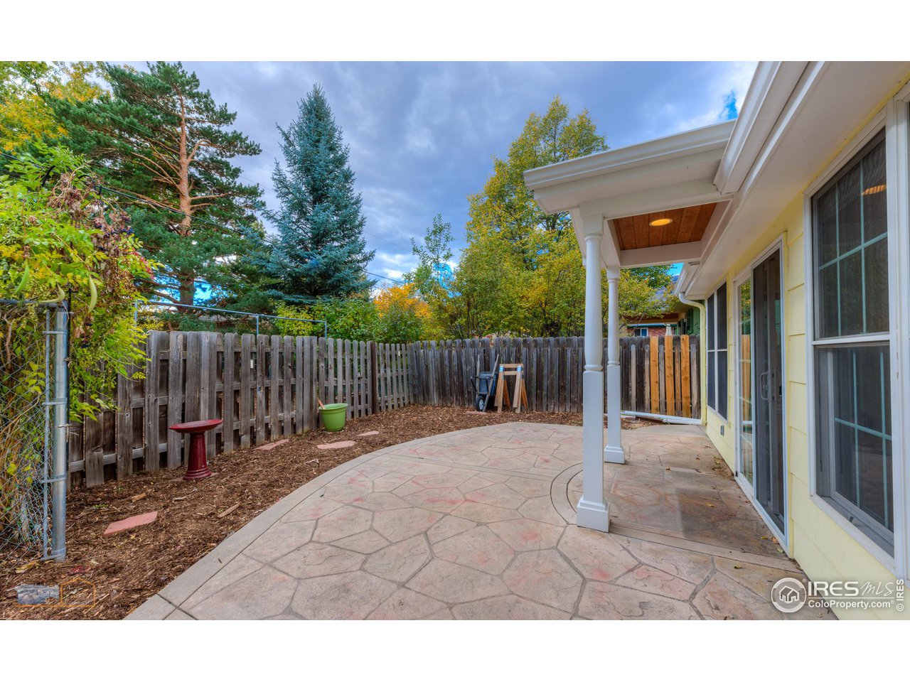 1050 Berea Drive Boulder, CO 80305 - Photo 20 of 40 a view of outdoor space and deck