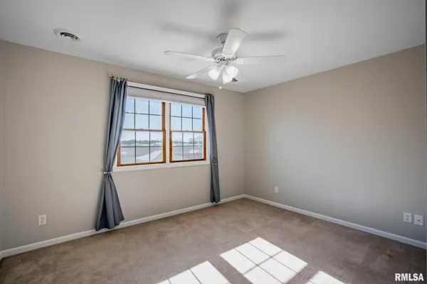 $375,000 | 1707 Quail Run, Marion, IL 62959