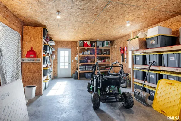 $375,000 | 1707 Quail Run, Marion, IL 62959