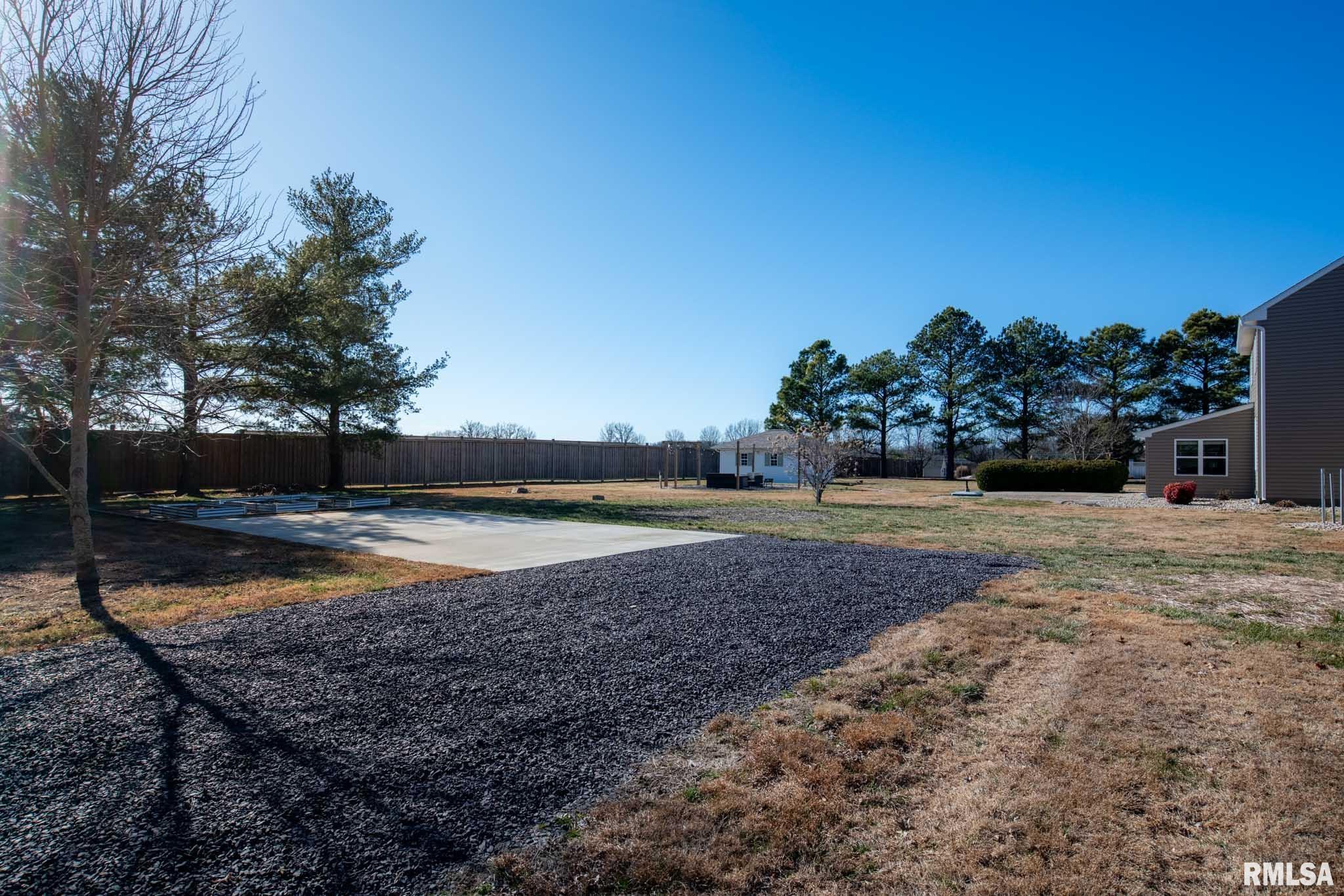 1707 Quail Run Marion, IL 62959 - Photo 33 of 49