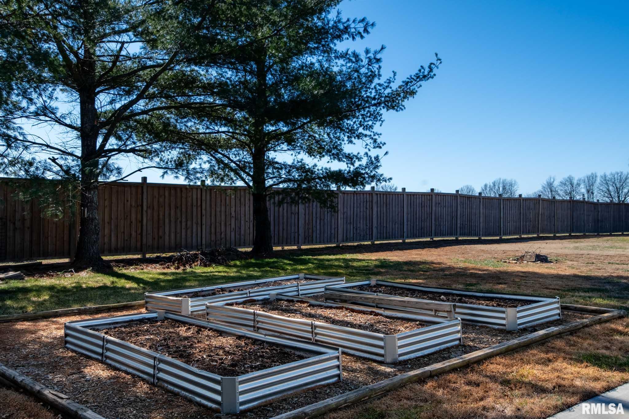 1707 Quail Run Marion, IL 62959 - Photo 34 of 49