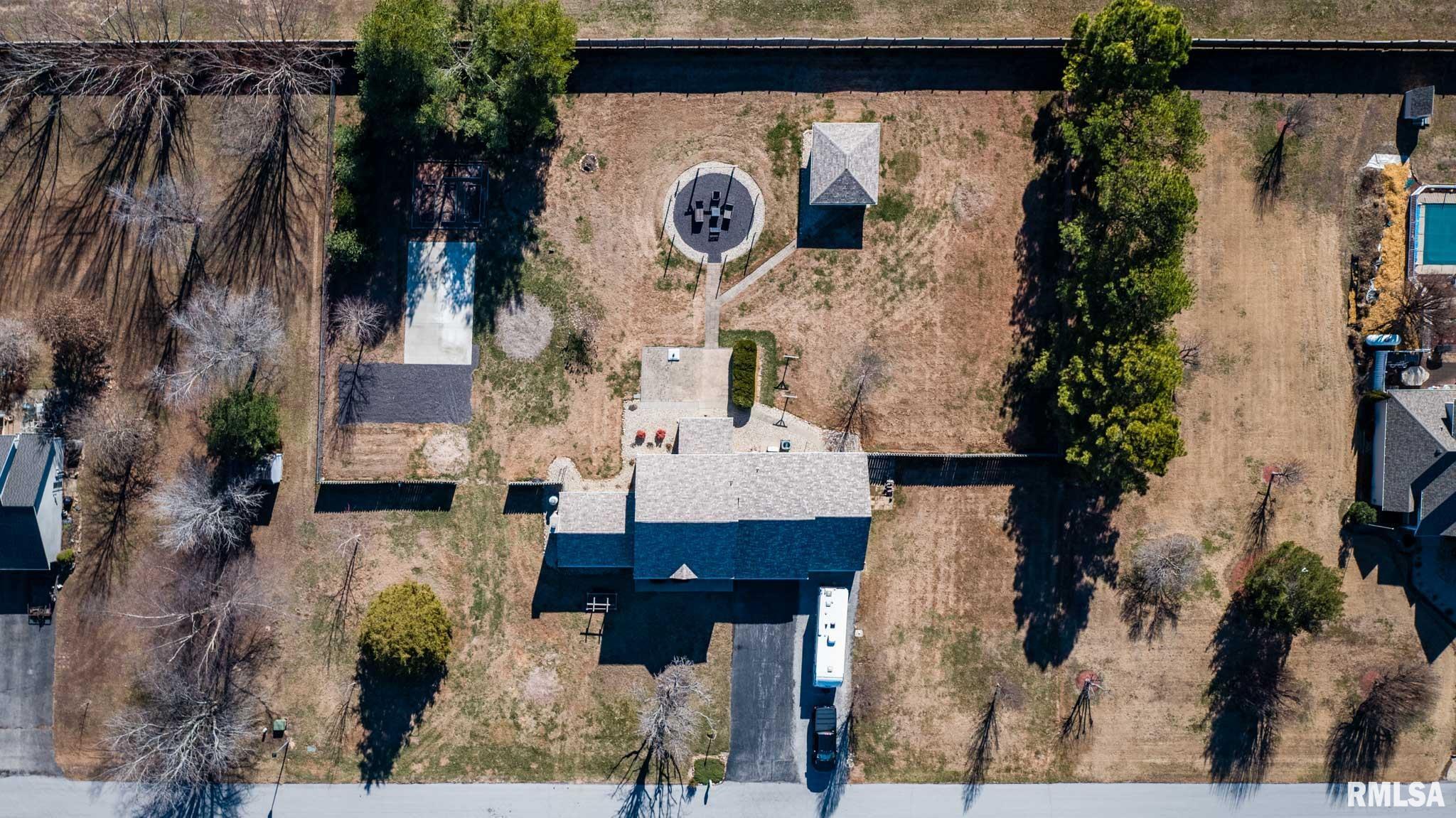 1707 Quail Run Marion, IL 62959 - Photo 42 of 49